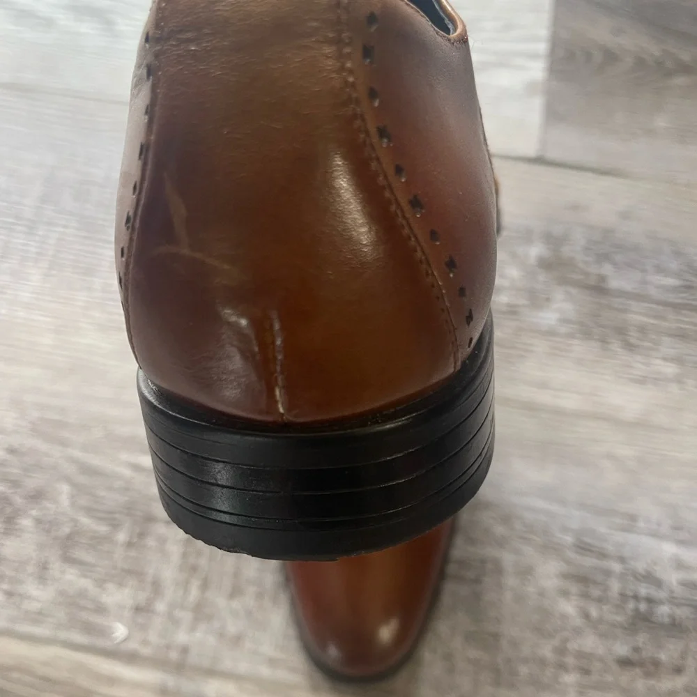 Cole Haan Oxford Wingtip shoes Sz 8M